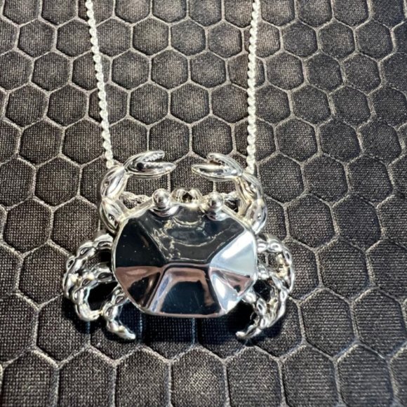 Venice By The Sea Jewelry Jewelry - Crab 3 Necklace 18K White Gold Plated